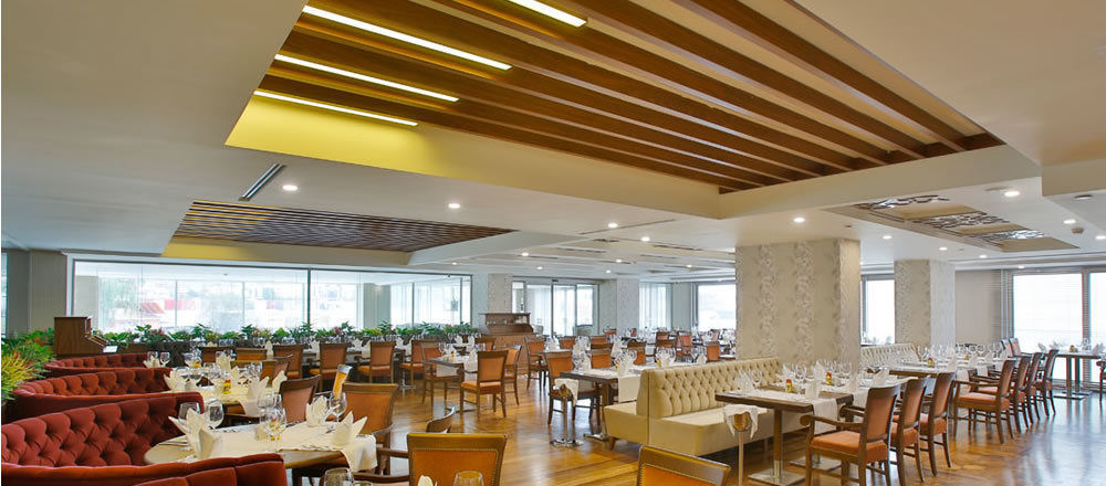 Doubletree By Hilton Istanbul Atasehir Hotel & Conference Centre Istambul Exterior foto